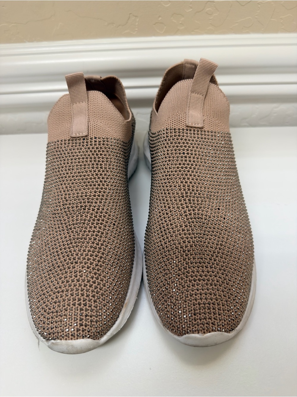 Anne Klein Women’s Size 9 Slip-On Knit Sneakers with Rhinestone Detail